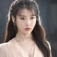 IU