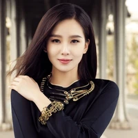 Hạ Linh Châu (Mẹ của VNB)