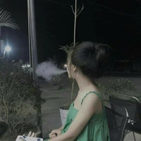 Châu Nhật Vi mẹ na9