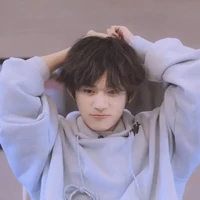 Dịch Dương Thiên Tỉ