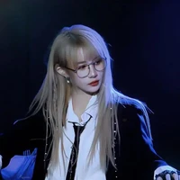 Trần Kha<bff cô>