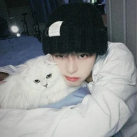 Lục Nguyệt Kim Ngưu_Daniel