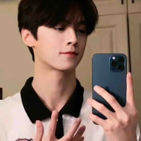 Tả Vương Hữu ( anh trai cậu )