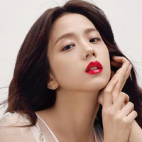Kim Jisoo ( Y )