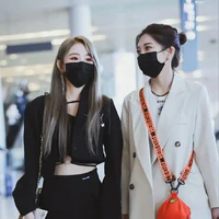 W tỷ tỷ