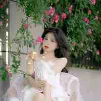 Giang Ánh Nguyệt_Yie