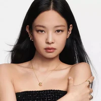 Kim Jennie (Em)