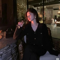 Hách Ngạn Kỳ ( bff nữ9 )