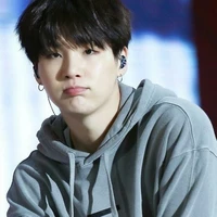Min Yoon - gi( Anh)