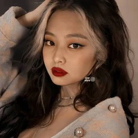 Kim Jennie - Em