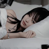 𝙆𝙞𝙢 𝙅𝙚𝙣𝙣𝙞𝙚 [𝙀𝙢]