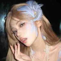 Cancer Selene ➤ @evilqueen