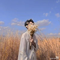 Ba của Liên