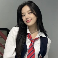 An Yujin (Chị)