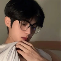 Nguyễn Hoàng Song Ngư/ Cá_mê game