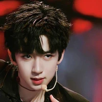 Hạ Tuấn Lâm_ Cậu