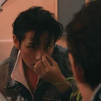 Kim Taehyung - Gã