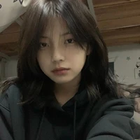 Ngô Thanh Vân(nó)