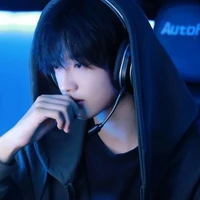Lục Hàn Thiên Yết