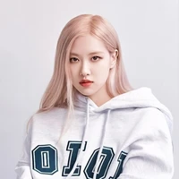 Park Chaeyoung ( Rosé )