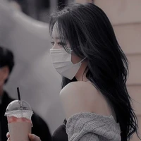 Shin Yuna