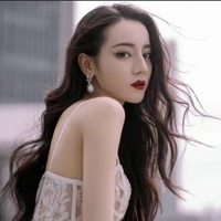 Địch Lệ Nhiệt Ba (Y)