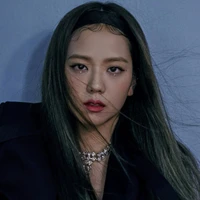 Jisoo (chị)