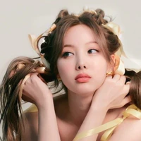 Im Nayeon