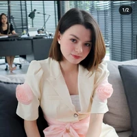 Rebecca  Armstrong (Becky)