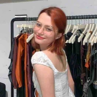 Becky Armstrong ( Nàng )