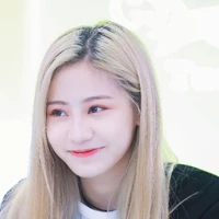 Viên Nhất Kỳ(cô)