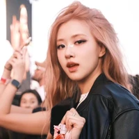 Park Chaeyoung (Y)
