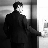 Linh Phạm Song Tử