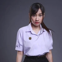Patchamon Pitiwongkorn [ Mon ]