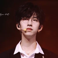 Hạ Tuấn Lâm
