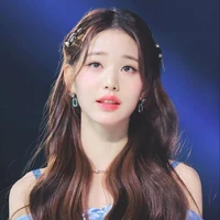 Jang Wonyoung ( ả )