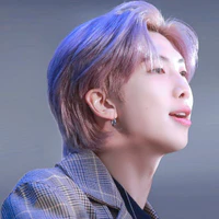 Kim Namjoon ( RM )