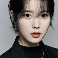 Lee Ji-Eun (Chị 2)