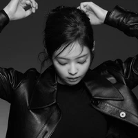 𝙆𝙞𝙢 𝙅𝙚𝙣𝙣𝙞𝙚