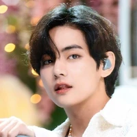 Vy ( bạn thân jimin)