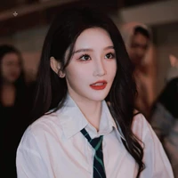 Châu Thi Vũ ( Chị )