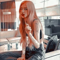 Nhỏ nghiện ngập