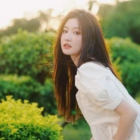 Khánh Hoàng Thiên Bình - @Lib_moon