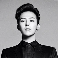 Kwon Ji- Young ( G - dragon )
