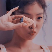 Kim Jennie-em