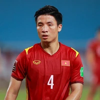 B.Tiến Dũng (Bùi Tổng) (dũng 4)