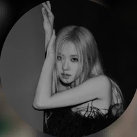 roses_are_rosie