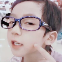 Hạ nhi lúc nhỏ