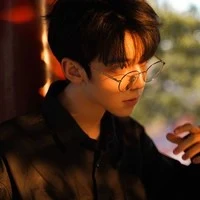 Vũ Hạo Thiên-bạn top