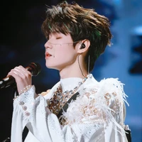 Trương Chân Nguyên < cậu >